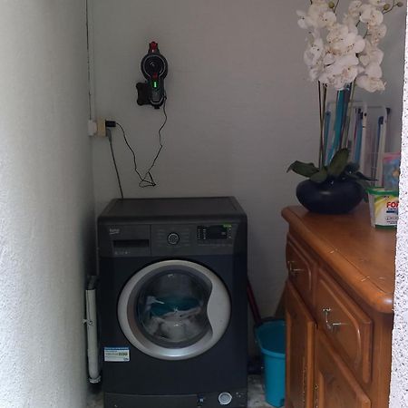 La Sapiniere -Chambres Climatisees Buisson エクステリア 写真