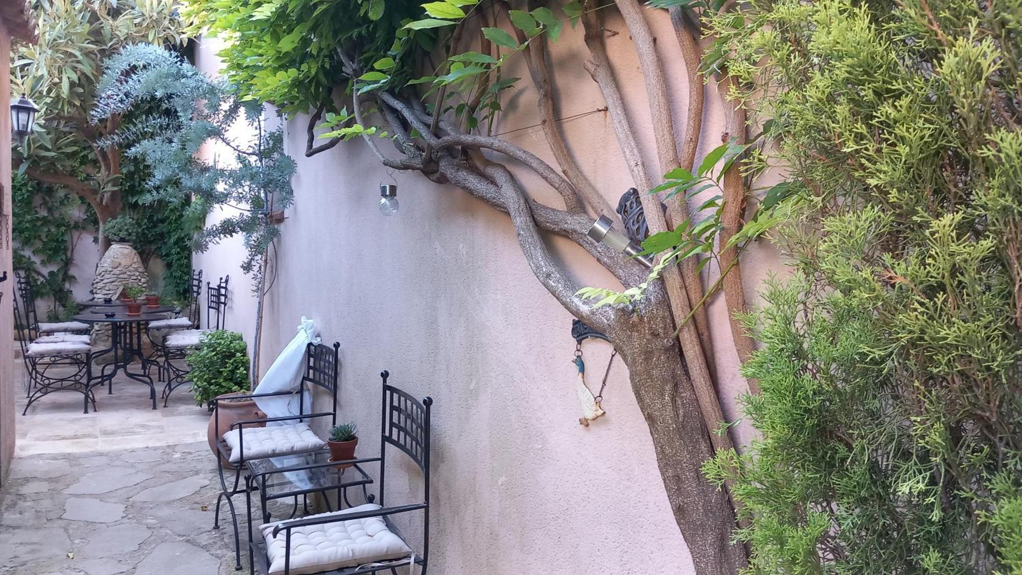 La Sapiniere -Chambres Climatisees Buisson エクステリア 写真